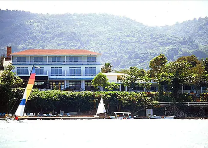 Silver Seas 2*